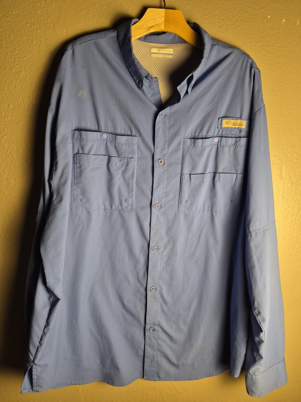 Columbia Men's Light Blue Long-Sleeve Performance Shirt Jacket